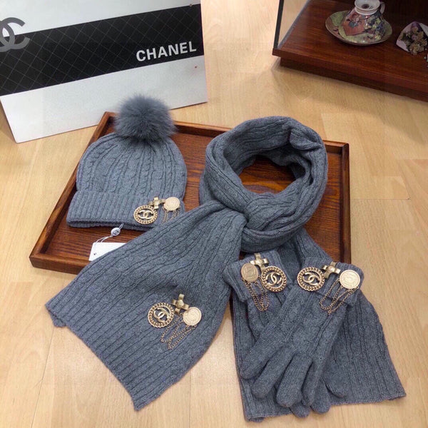 SET TRE PEZZI IN CASHMERE GRIGIO SQUALO 424000