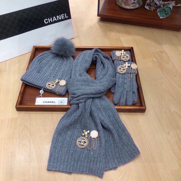 SET TRE PEZZI IN CASHMERE GRIGIO SQUALO 424000