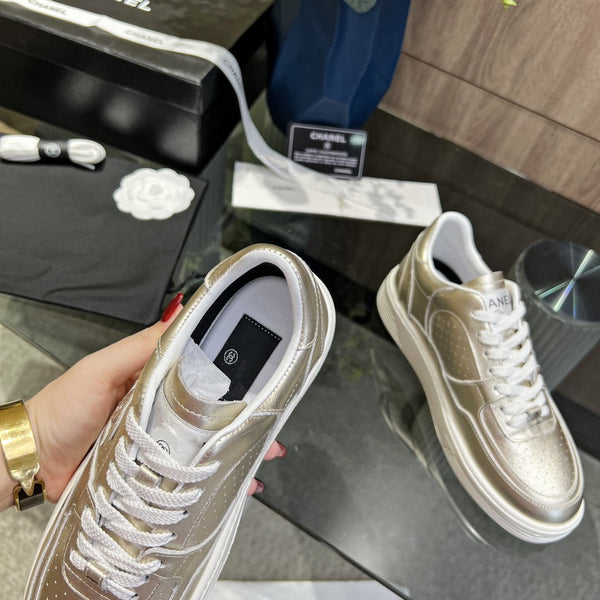 cc sneaker gold metalic calfskin white tpu