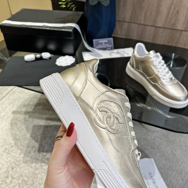 cc sneaker gold metalic calfskin white tpu