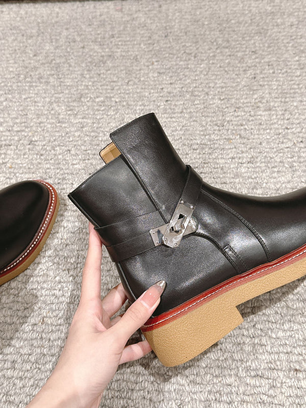 stivaletto history in pelle di vitello nera