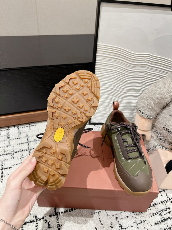 LP Katharina Sneaker In Light Moss Green Mix Earth Brown Calfskin 997605