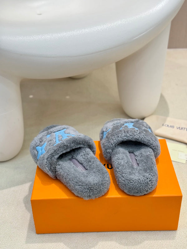 LV Fur Slippers Gray With Blue Text Pure Wool