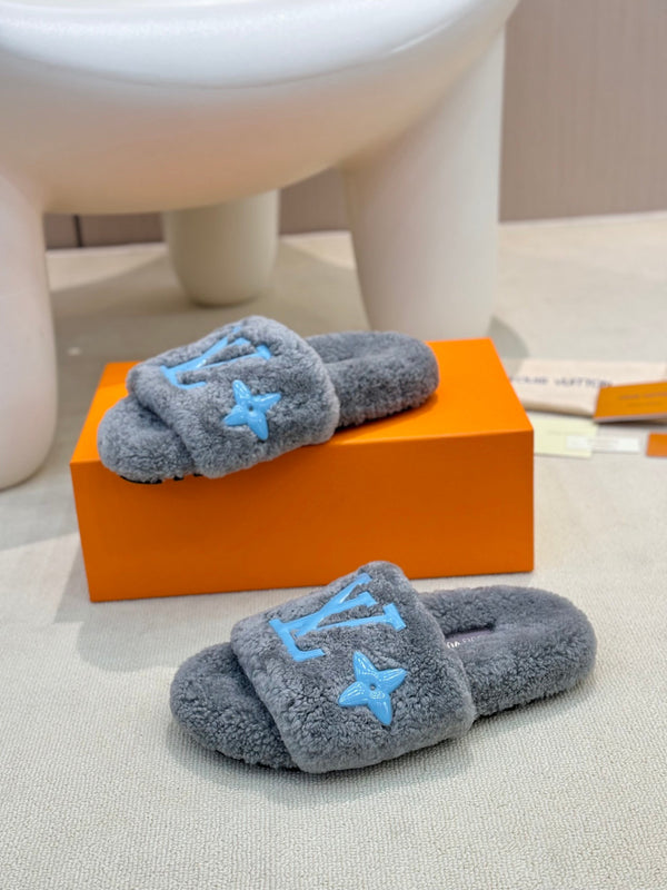 LV Fur Slippers Gray With Blue Text Pure Wool