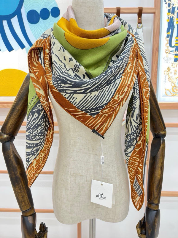 Cavalier en Formes shawl 140 CM In Colorful Cashmere And Silk 227893