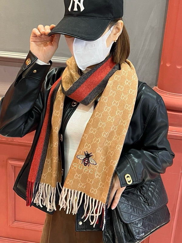 SCIARPA 180 CM IN CASHMERE MARRONE RAME CON MOTIVO API 396474