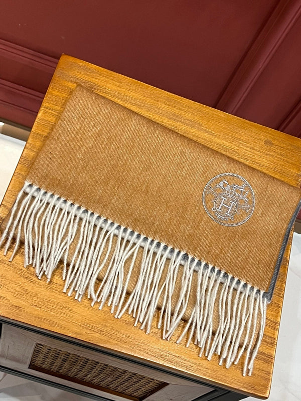 Scarf 190 CM In Dark Beige Mix Grey White Cashmere