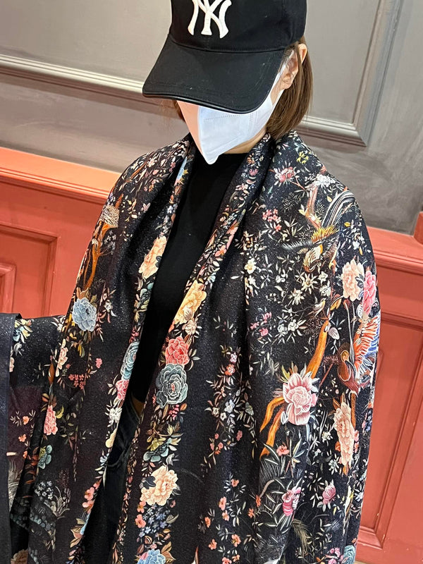 SCIARPA 200 CM IN CASHMERE MISTO NERO COLORATO 413824