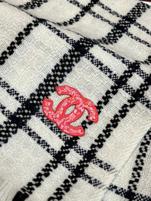 Sciarpa CC 190 CM in lana bianca con strisce nere 420038