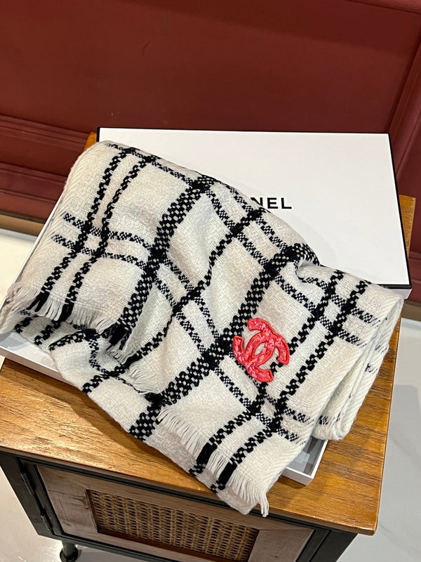 Sciarpa CC 190 CM in lana bianca con strisce nere 420038