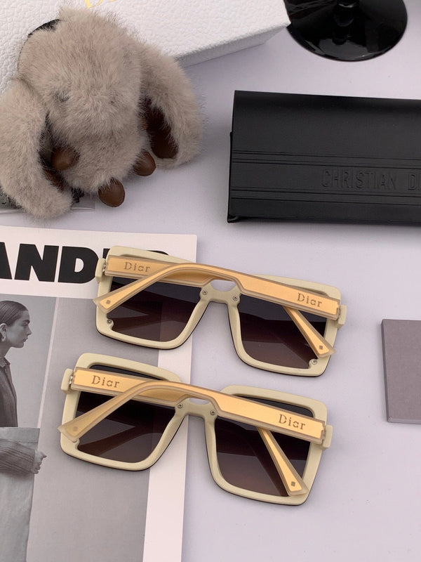 OCCHIALI DA SOLE MONTAIGNE D7191 IN ACETATO