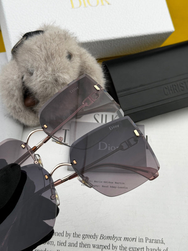 OCCHIALI DA SOLE MONTAIGNE CD3641 IN METALLO