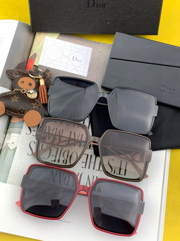 OCCHIALI DA SOLE MONTAIGNE D5541 IN METALLO