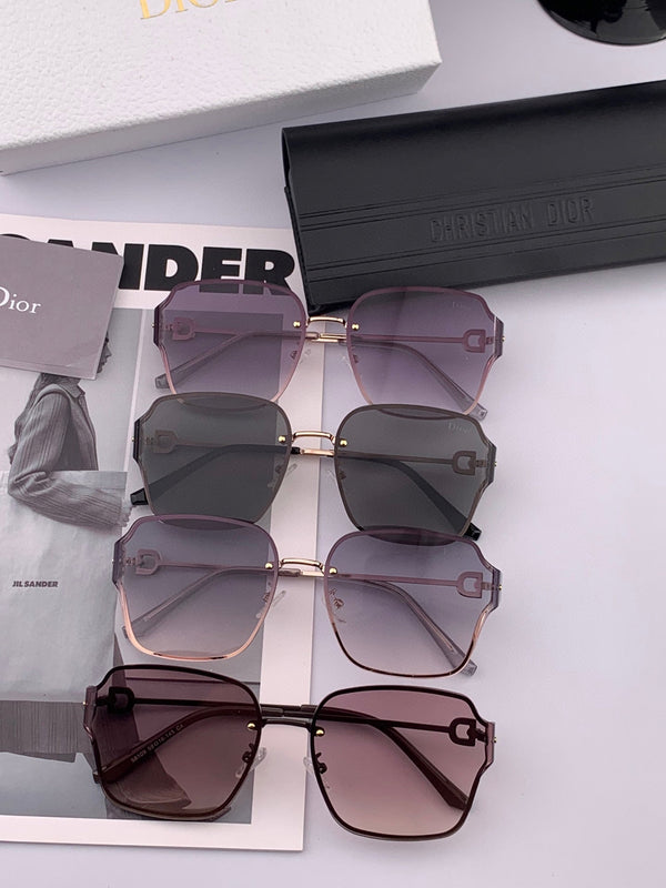 OCCHIALI DA SOLE MONTAIGNE CD95810 IN METALLO