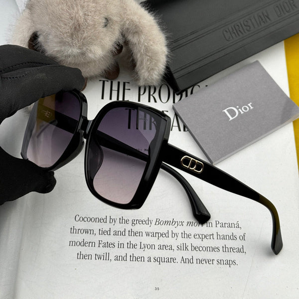 OCCHIALI DA SOLE MONTAIGNE CD3311 IN ACETATO