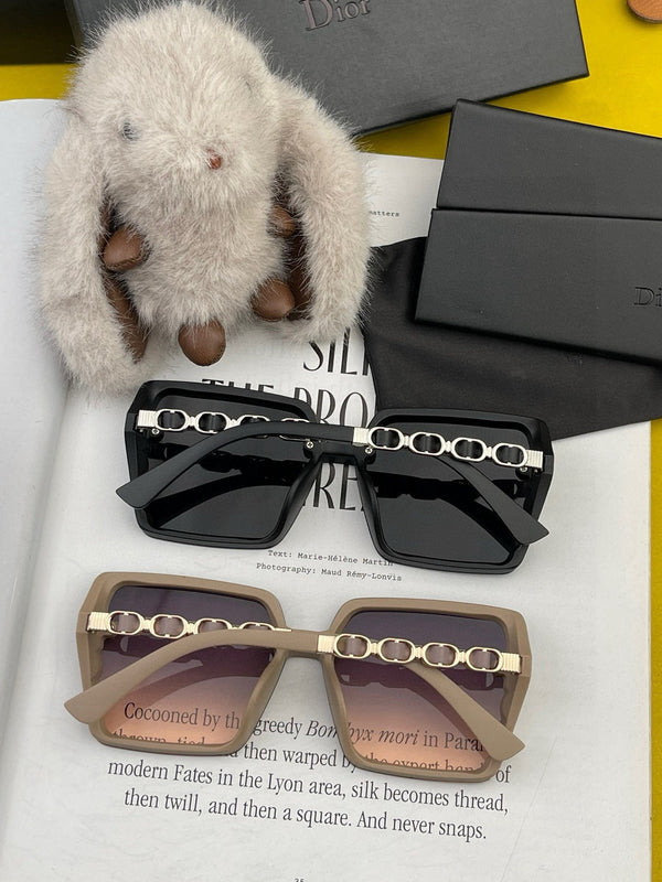 OCCHIALI DA SOLE MONTAIGNE CD5302 IN ACETATO CON LOGO IN RILIEVO