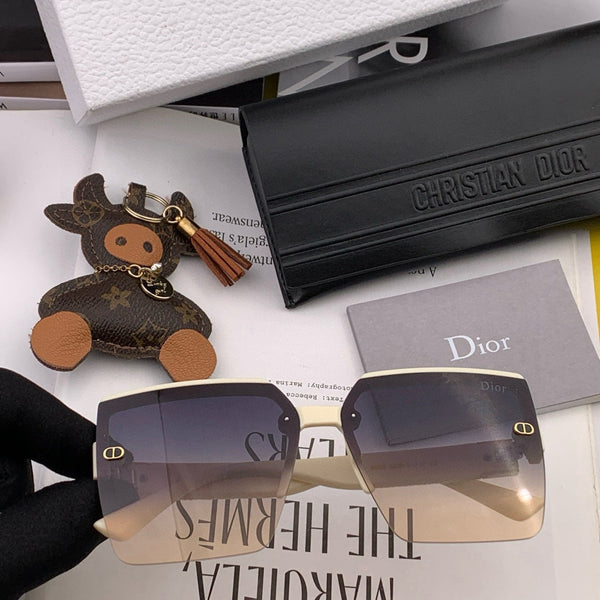 OCCHIALI DA SOLE MONTAIGNE D9805 IN ACETATO