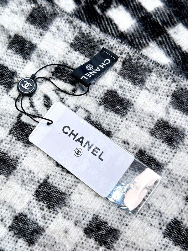 SCIARPA 190 CM IN MISTO NERO BIANCO CARO CASHMERE E LANA 390944