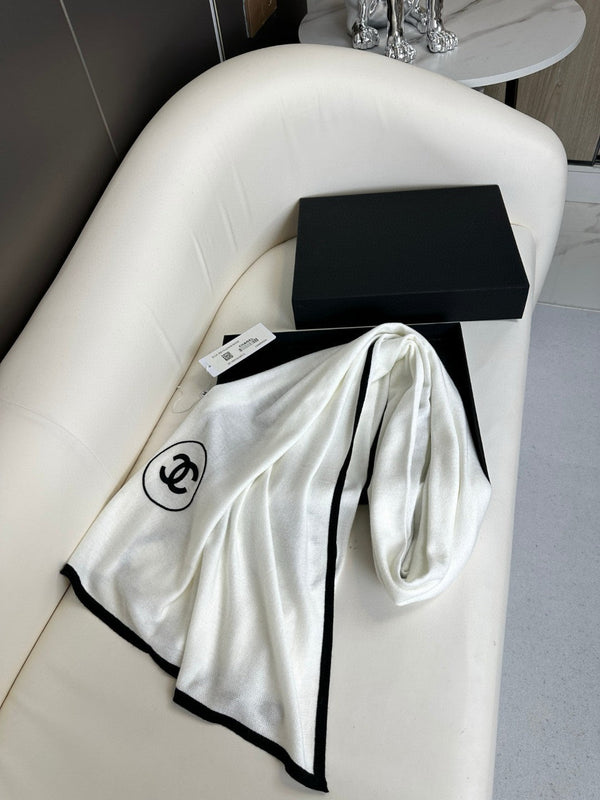 SCIARPA LUNGA 200 CM IN CASHMERE E SETA BIANCA 396410