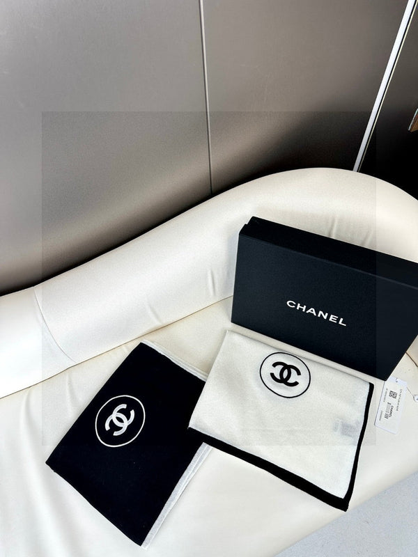 CC Scarf 200 CM In Black Cashmere And Silk 419965