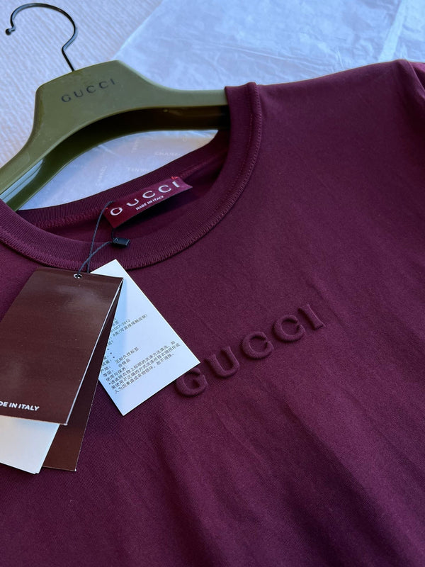 Gucci 25 Three-dimensional Embossed Letter Short-sleeved Top Red Cotton