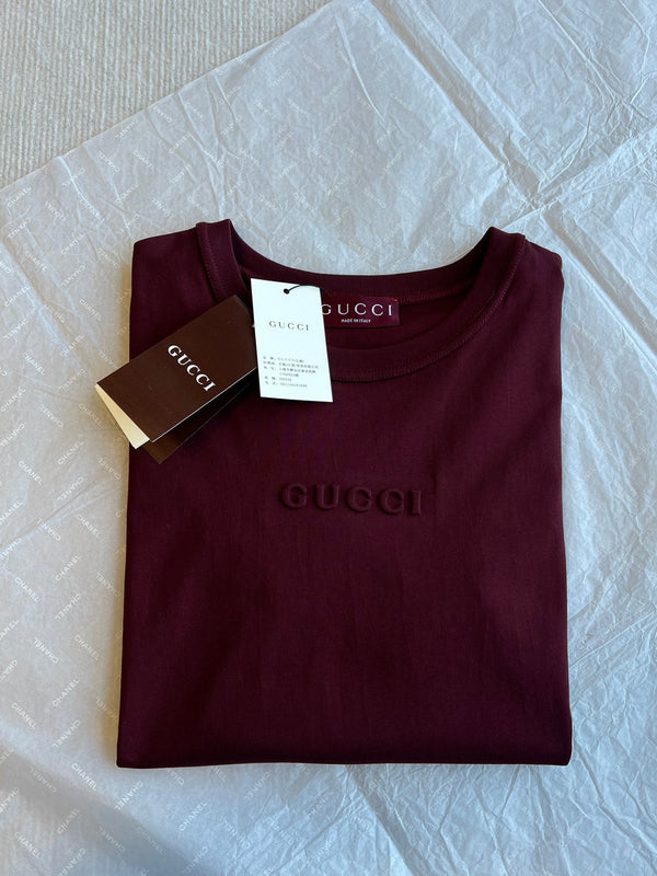 Gucci 25 Three-dimensional Embossed Letter Short-sleeved Top Red Cotton