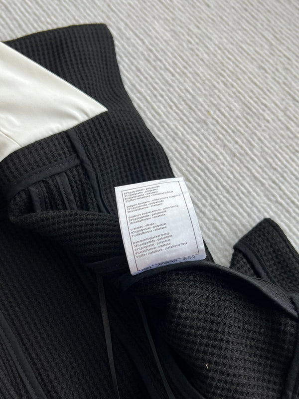 CC 25 Splicing Tube Top Camisole Black and White Mixed Fiber Waffle Jacquard Fabric 275554