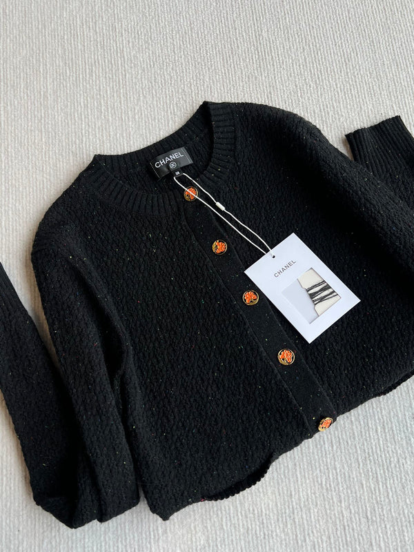 CC 25A Classic Round Neck Floral Wool Cardigan In Black 275516