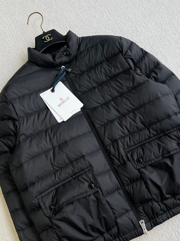 Moncler 25 Down Jacket Two-pocket 300011