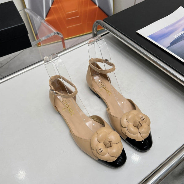 mule sandal flower wedge heel beige black calfskin