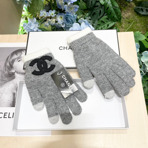 GUANTI IN LANA GRIGIO TORTORA CON LOGO NERO 425404