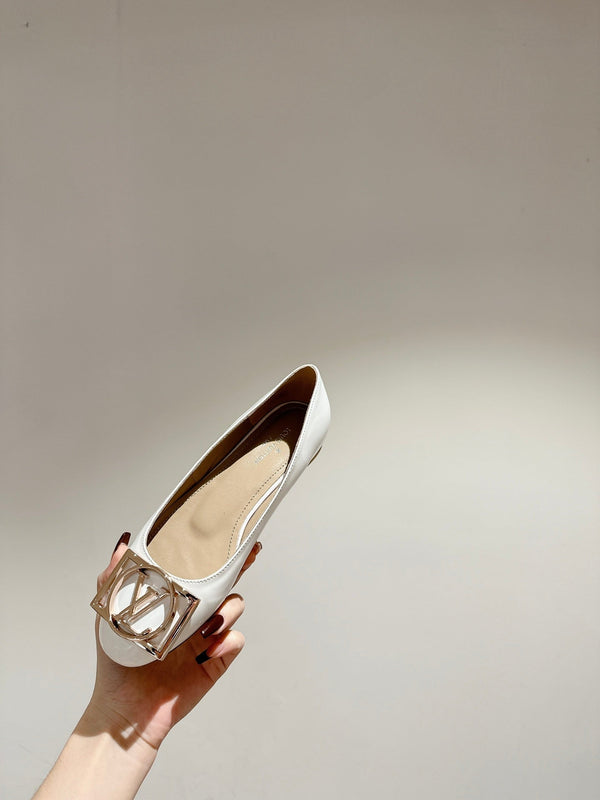 LV Shake Flat Ballerina White Lambskin