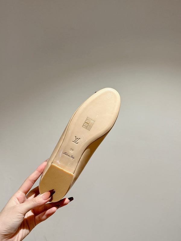 LV Shake Flat Ballerina Beige Lambskin