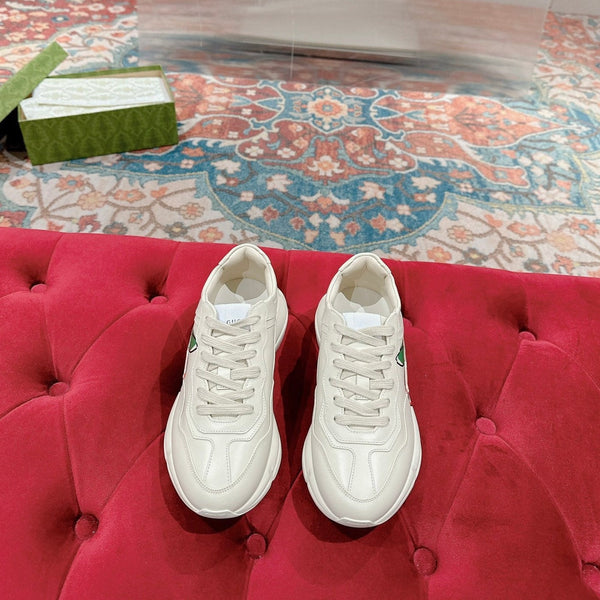 GG RHYTON TRAINER WHITE CALFSKIN WITH APPLE MOTIF