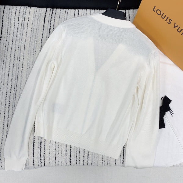 HM 25 Cardigan White Wool 228180