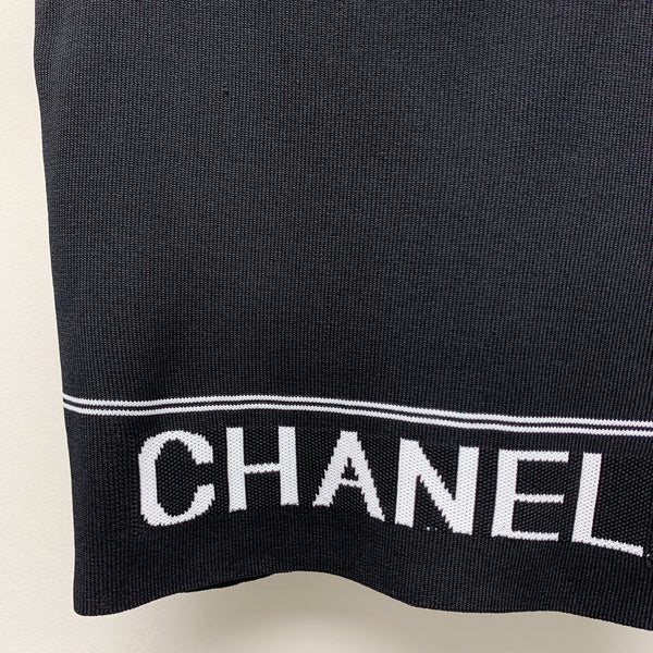 CC 25 Round Neck Knitted Embroidered Logo Vest in Black 277577