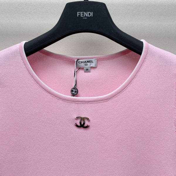 CC 25 Round Neck Knitted Embroidered Logo Top in Pink 277580