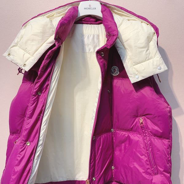 Moncler 25 Stand-up Collar Vest Polyester 296080