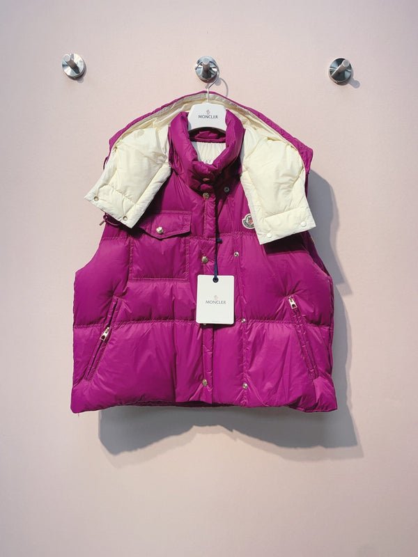 Moncler 25 Stand-up Collar Vest Polyester 296080