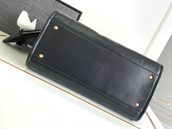 BORSA CC LARGE DEAUVILLE 38CM IN PELLE DI VITELLO NERA GHW