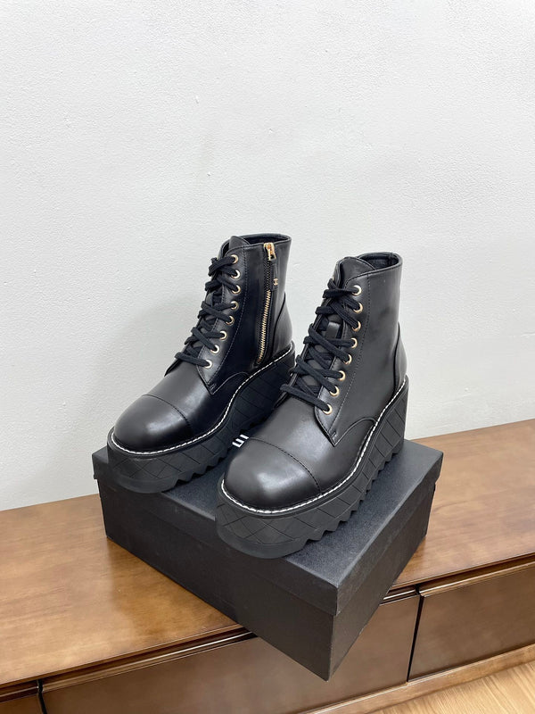 CC Ankle Boots 100mm Black Lambskin