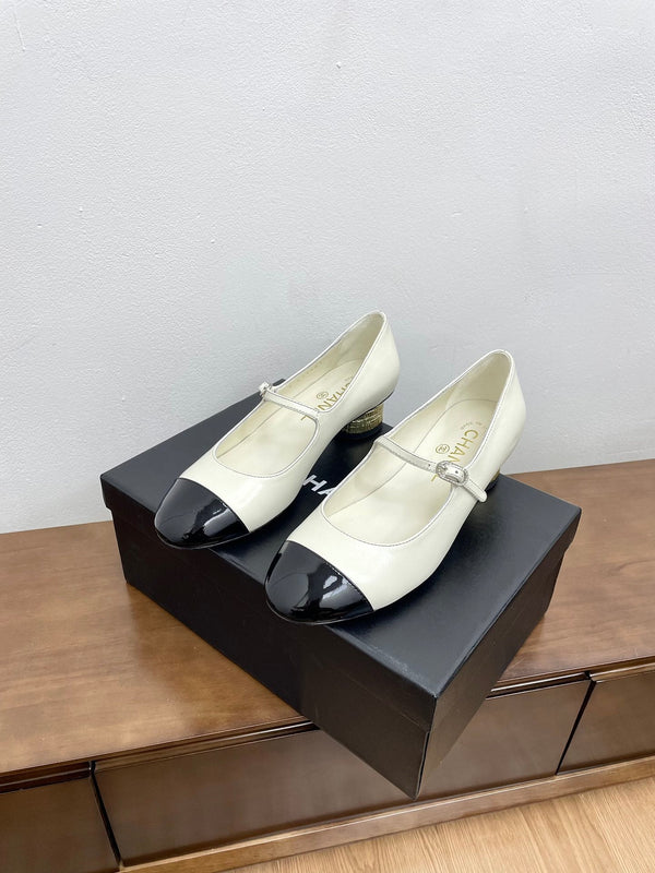 CC Mary Jane White Cowhide