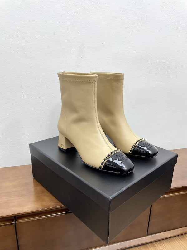 CC Ankle Boots 50mm Beige Chain Lambskin