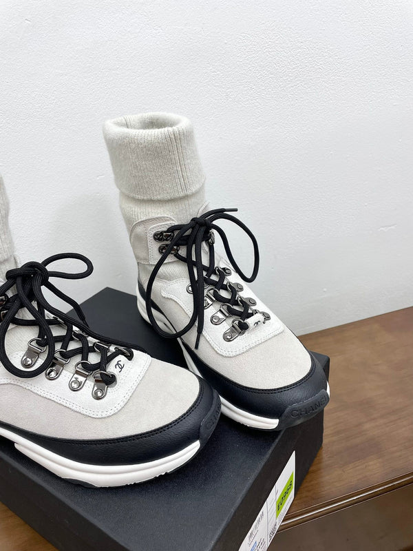 CC Sneaker 30mm White Suede And Wool