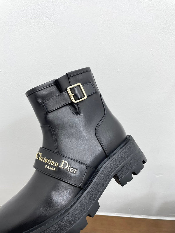 CD D-Quest Ankle Boot 40mm Plain Black Calfskin