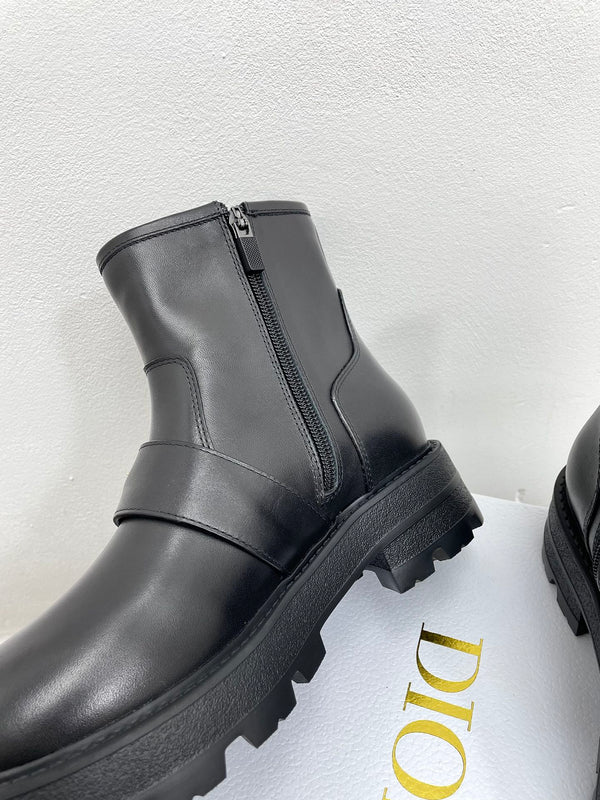 CD D-Quest Ankle Boot 40mm Plain Black Calfskin