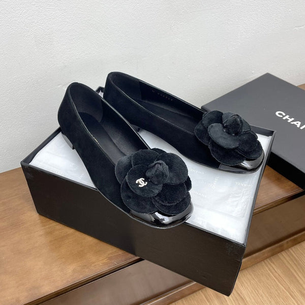 CC Ballet Flats Black With Camellia Black Suede