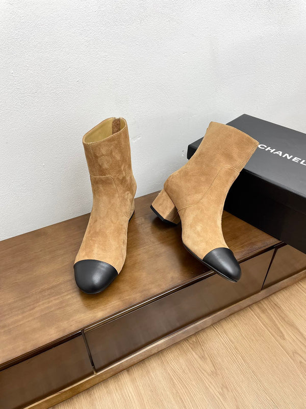 CC Ankle Boots 50mm Bold Beige Suede