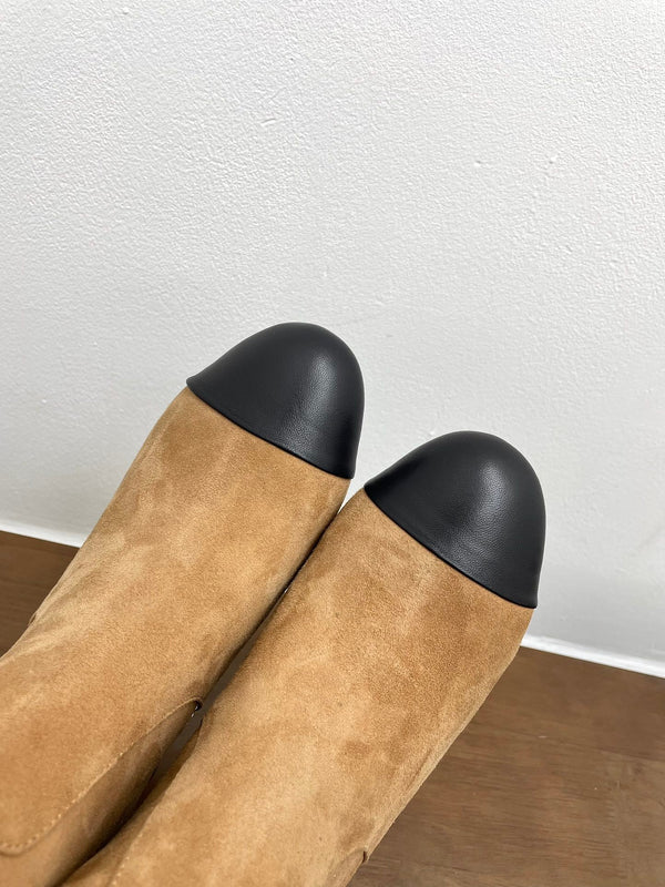 CC Ankle Boots 50mm Bold Beige Suede