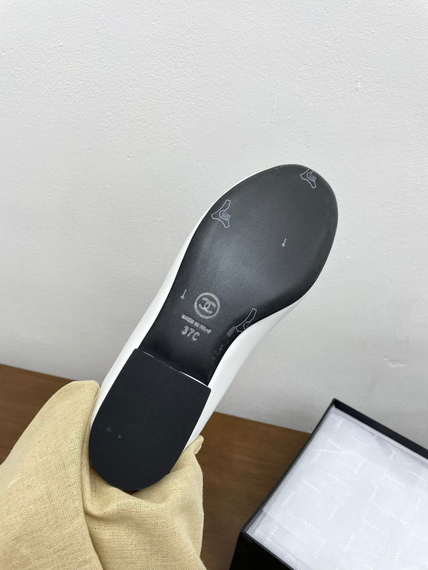 CC Mary Jane White Bow Tie Lambskin